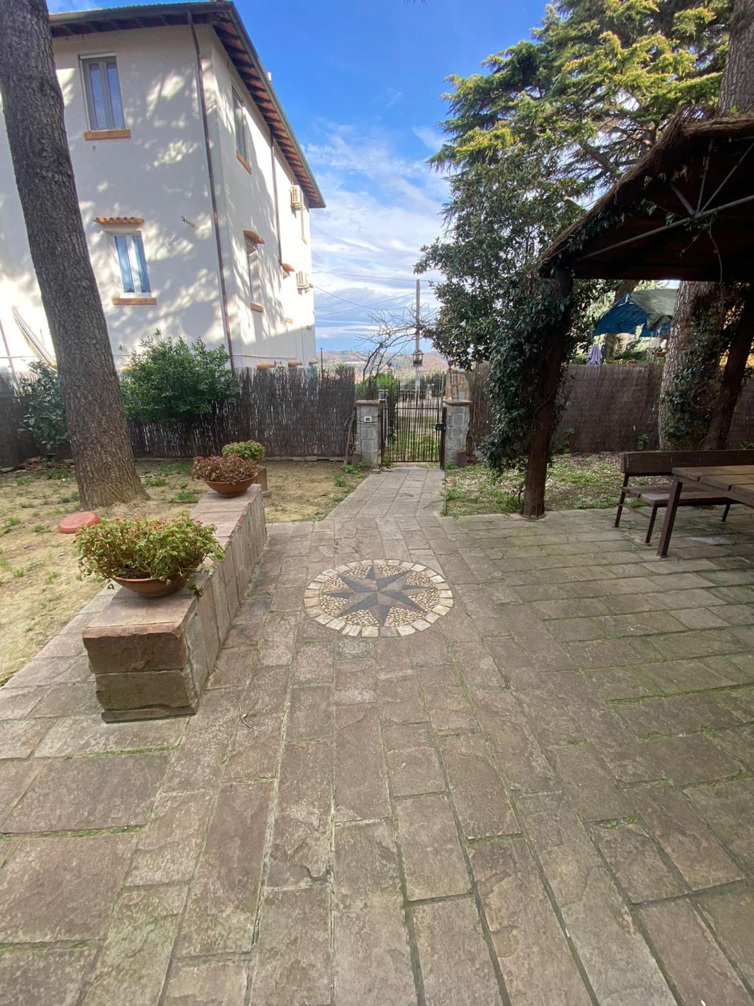 Appartamento La Lanterna Collesalvetti Esterno foto
